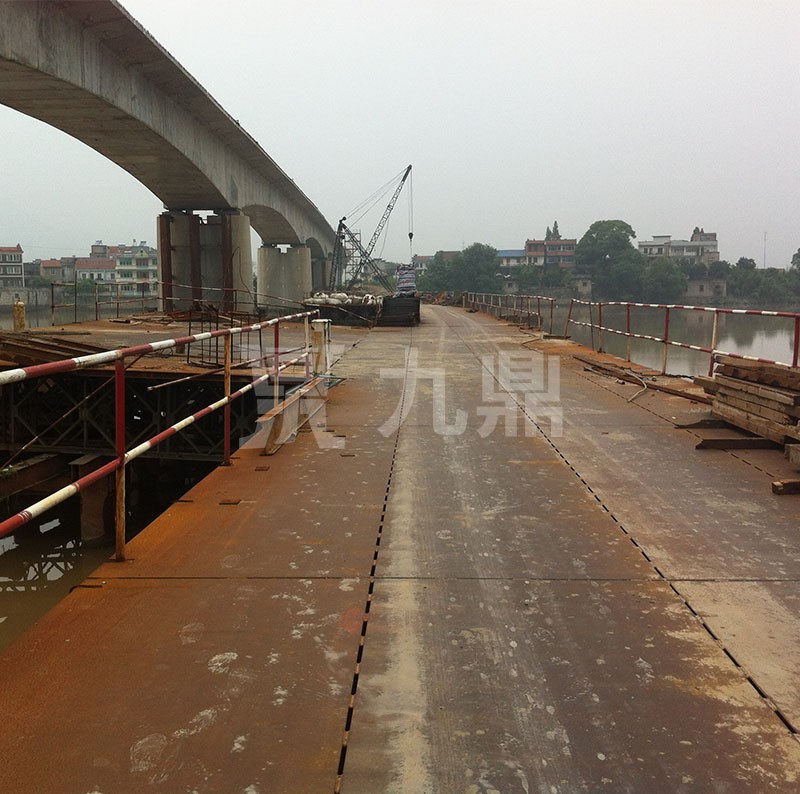 鋼平臺固定的地方是可以拆卸的